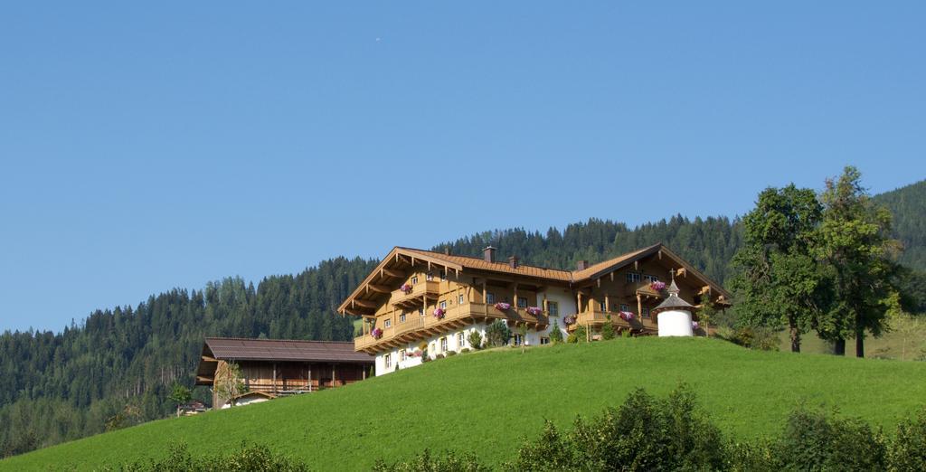 Mitterbichlhof Apartment Sankt Johann im Pongau Exterior photo